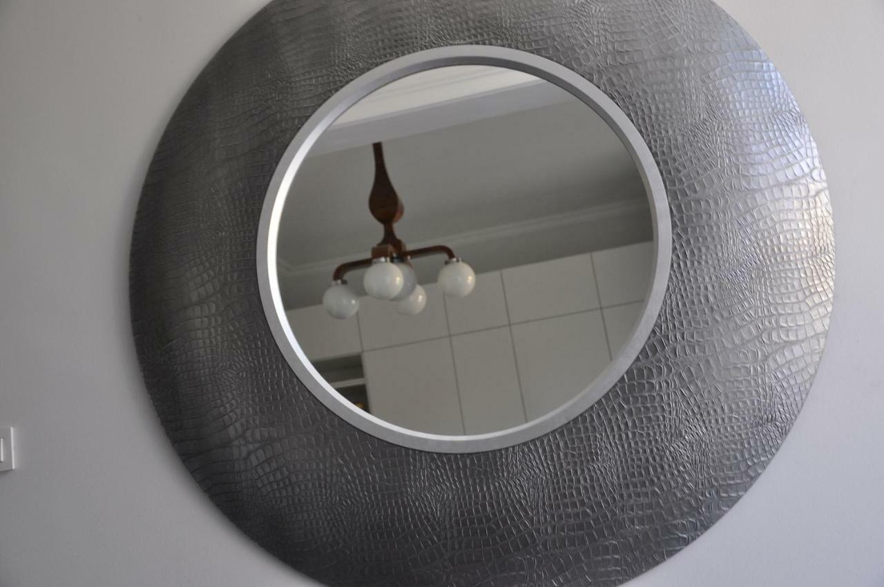 Deluxe Beachfront Apartment Klara, Lovran Eksteriør bilde